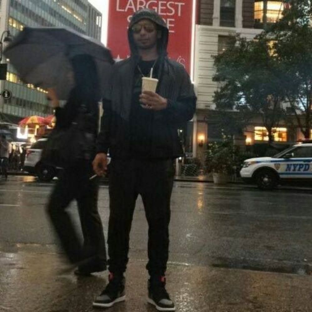 Meet your Posher, Malek